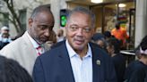 Rev. Jesse Jackson handing the reins of Rainbow/PUSH to Dallas pastor