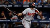 Orioles superan 4-3 a Rays en 10 entradas y les sacan más ventaja en la división