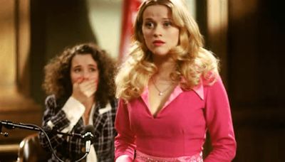 Reese Witherspoon prepara una serie de su icónica película Una rubia muy legal