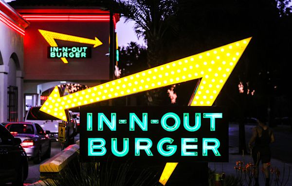 These In-N-Out Burger 'secret menu' items are fake, according to employees