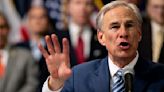 El gobernador Greg Abbott admite que Texas moverá las polémicas boyas fronterizas al lado estadounidense del río Grande