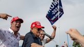 Pro-Trump rally on Staten Island draws hundreds of supporters after NYC conviction: ‘Chin up’