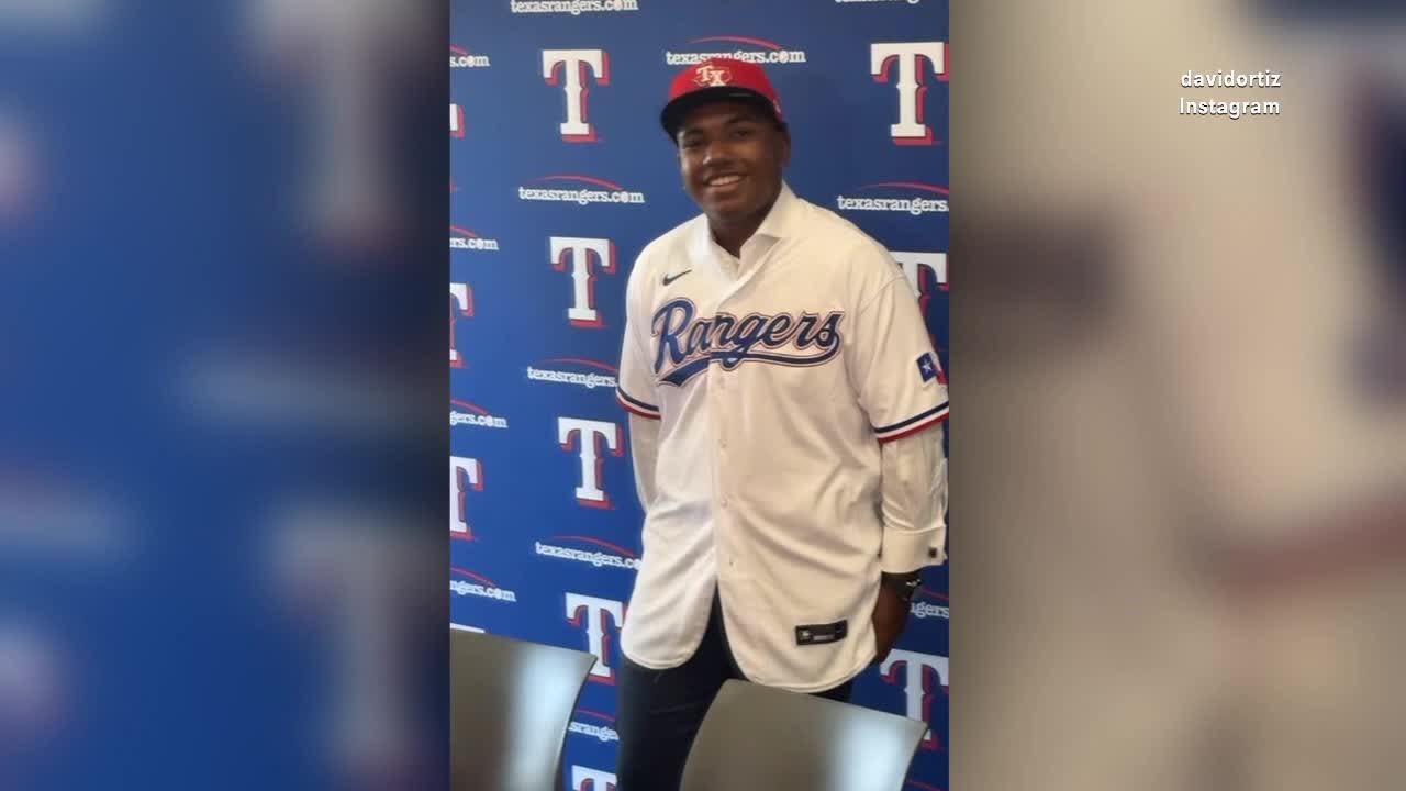 Texas Rangers sign 17-year-old David Ortiz, Jr., son of 'Big Papi'