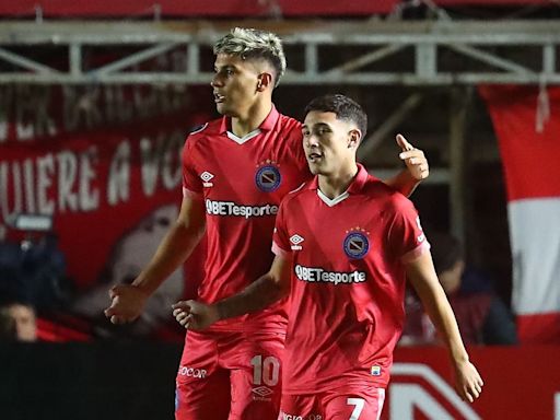 En qué canales pasan Argentinos vs. Vélez por la Copa de la Liga hoy