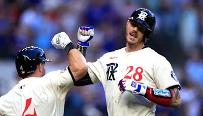 Bet on the Rangers to steal series opener against Phillies