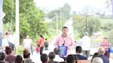 Gobernador de Guanajuato entrega obras y beneficios a familias de Cuerámaro