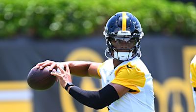 Mike Tomlin: Russell Wilson won't play Friday and there is a competition with Justin Fields