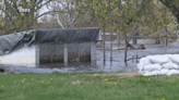 People along the Mississippi River brace for flooding