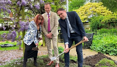 Town's 850th memories buried for future generation