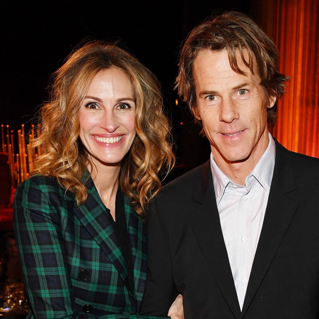 Proof Julia Roberts and Danny Moder Are Closer Than Ever After 22 Years of Marriage - E! Online