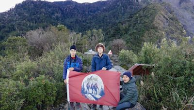 就是不一樣！義守大學大傳畢業展 跨國團隊登大武山拍紀錄片