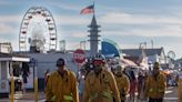 Man claiming to have bomb climbs Santa Monica's iconic Ferris wheel as park is evacuated