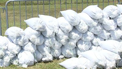 Where to find sandbags in, near Baton Rouge ahead of potential hurricane threat to Louisiana