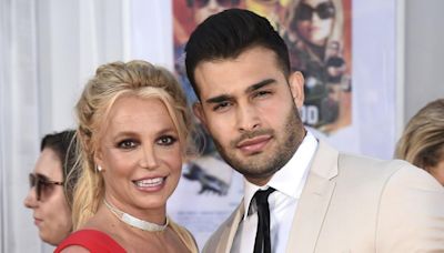 Britney Spears Reaches Divorce Settlement