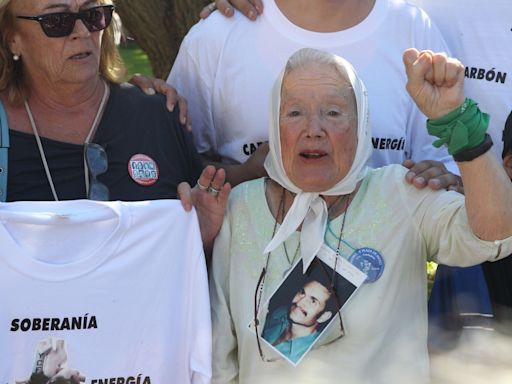 Un acto homenajea “la historia inabarcable” de Nora Cortiñas, "Norita", en Madrid