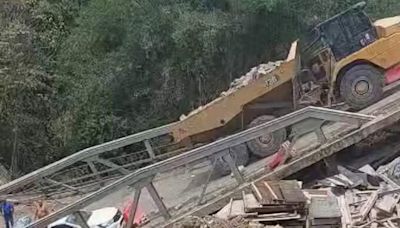 Video: Colapsa puente vehicular en San Luis Potosí