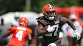 Kareem Hunt sitting out Cleveland Browns team drills looking for new contract