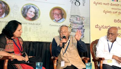 'Bimba-Bimbana' key to making movie: Girish Kasaravalli - Star of Mysore