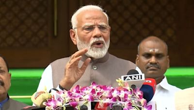 'They tried to not let me...': PM Modi takes a jab at Opposition on Budget eve, pushes for 'constructive dialogue'