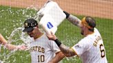 Reynolds’ home run in the 8th leads Pirates over Reds