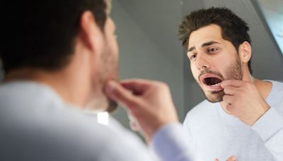 Dentist warns red flag sign in mouth could predict heart attacks and strokes