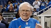 Warren Buffett lost a bet on a college-football game. He paid up by shipping a decades-old $5 bill using FedEx.