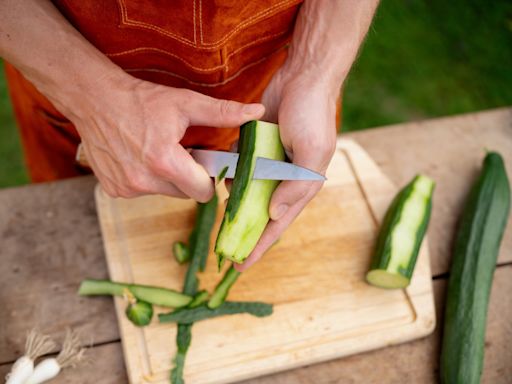 16 foods you're probably slicing, peeling, and cutting all wrong