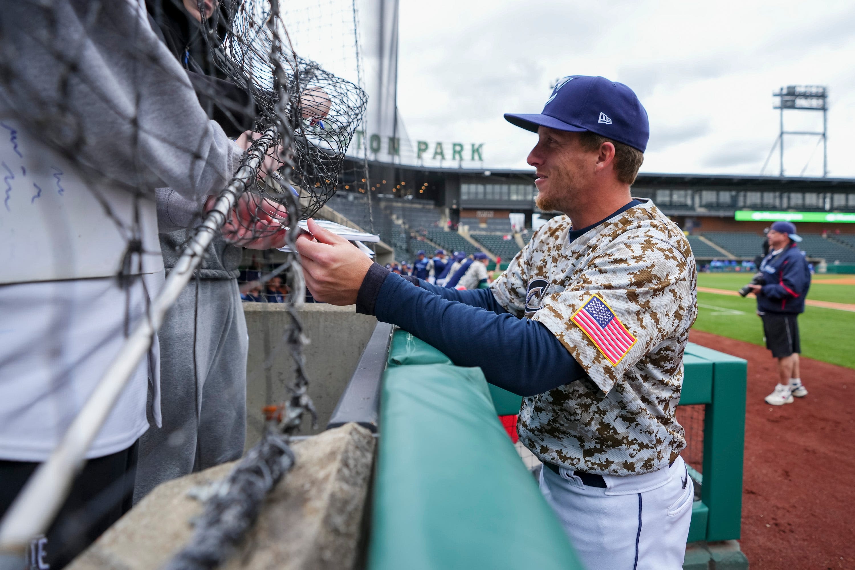 Myles Straw leads Columbus Clippers to 8-3 win over St. Paul Saints