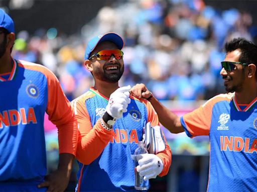 T20 World Cup: Rishabh Pant, Hardik Pandya star in India's easy win over Bangladesh in warm-up game | Cricket News - Times of India