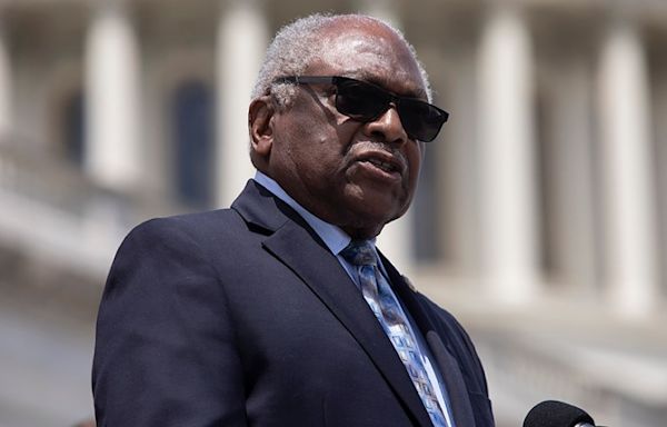 Clyburn to Manchin: ‘This is not the Democratic Party of my father and that is a great thing’