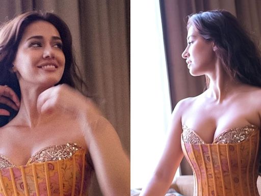 Sexy! Disha Patani Flaunts Ample Cleavage In A Stunning Corset Dress; Hot Photos Go Viral - News18