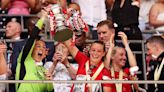 United’s FA Cup Moment and End of an Era for Miedema