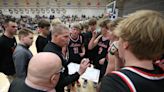 Longtime boys basketball coach Jon Murphy retires after 36-year career, 668 victories and three state titles