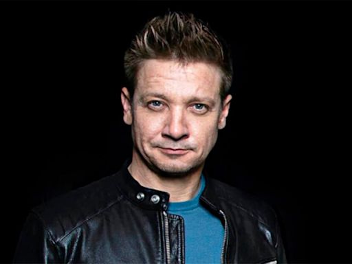 Se conoció que el actor Jeremy Renner “estuvo muerto” por varios segundos tras su grave accidente