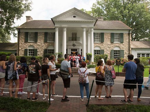 Tennessee attorney general looking into attempt to sell Graceland in foreclosure auction