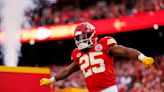 Clyde Edwards-Helaire agrees to one-year deal with Chiefs