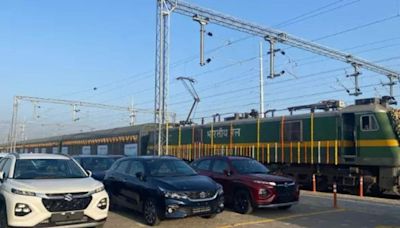 Maruti Suzuki's green logistics leap: Dispatches 2 million vehicles through Indian Railways - ET Auto