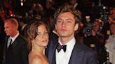Sienna Miller Recalls ‘Madness and Chaos’ of Jude Law Relationship