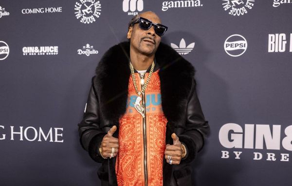 Snoop Dogg's 'Gin & Juice' drink brand to sponsor college football bowl game