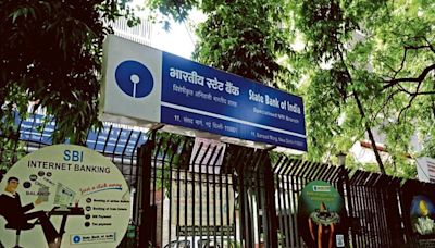 SBI launches Amrit Vrishti scheme; earn 7.25% interest on 444-day deposits | Mint