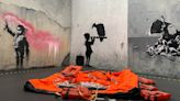 Banksy abrió su propio museo en Nueva York, con casi 200 obras de toda su carrera