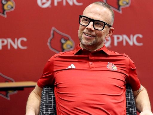 BOZICH | Will Pat Kelsey be fiery directing Louisville's rebuild? Ask him