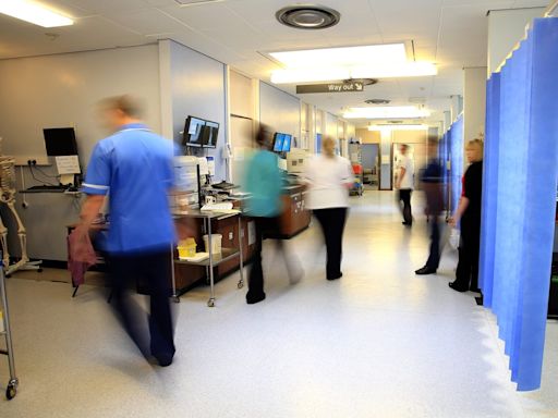 Are NHS nurses receiving a pay rise and when will it be announced?