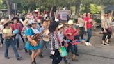 Tránsito y Vialidad brinda acompañamiento por desfile del Día del Niño de Lerdo