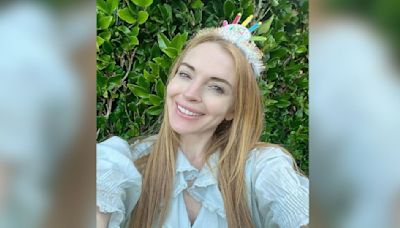 Lindsay Lohan Reunites With Mickey Mouse At Disneyland; Talks About The Freaky Friday