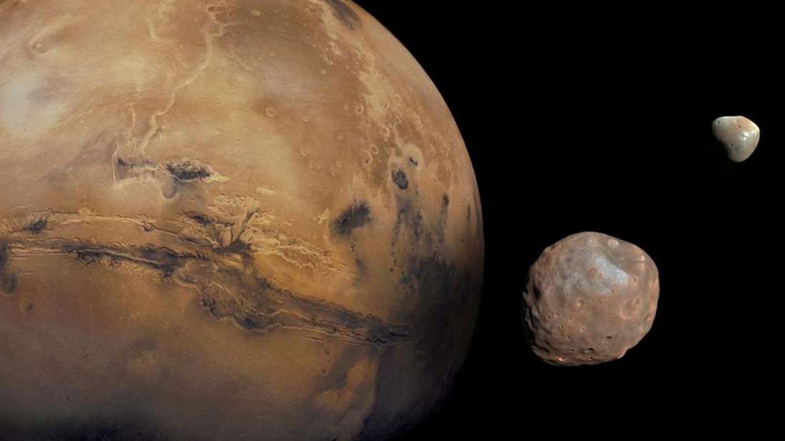 Mars' moon Phobos may be something completely different than previously thought