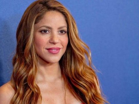 Dueño del catálogo de Shakira aprueba venta