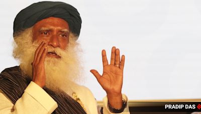 150 police officers enter Sadhguru’s Isha Foundation after Madras High Court’s order on two sisters staying there