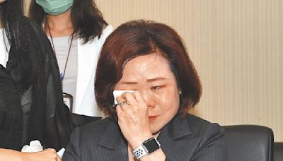 曾氣哭勞長 就安基金爭議多