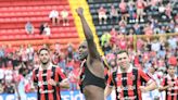 Alajuelense disfruta entre su presente y su pasado antes de empezar la semifinal contra Herediano